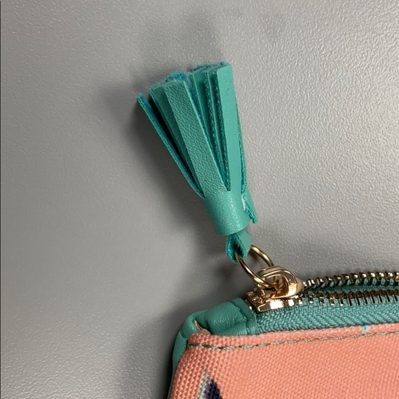 **SOLD** RACHEL PALLY Clutch - Picture 5 of 7